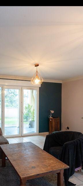 Appartement - 85 m² - 5 pièces