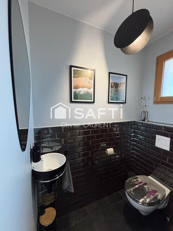 Maison - 169 m² - 6 pièces