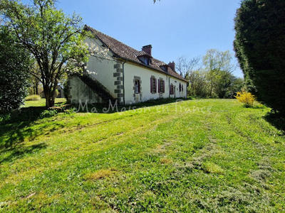 Maison - 94 m² - 5 pièces