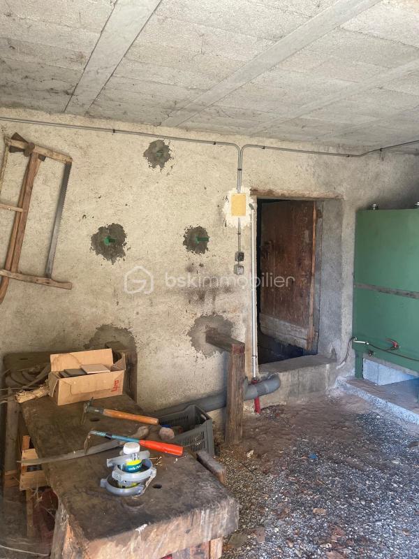 Maison - 90 m² - 6 pièces