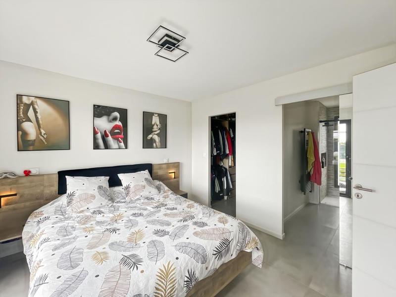 Maison - 187 m² - 5 pièces