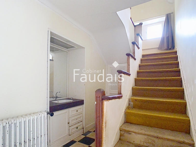 Maison de village - 155 m² - 9 pièces