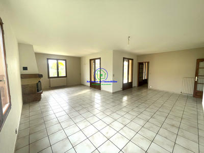 Maison - 161 m² - 6 pièces