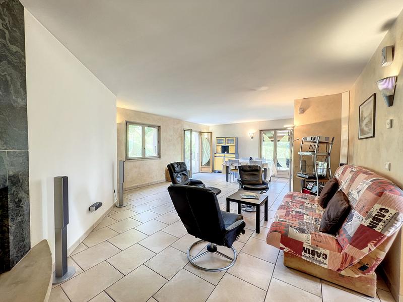 Maison - 173 m² - 5 pièces