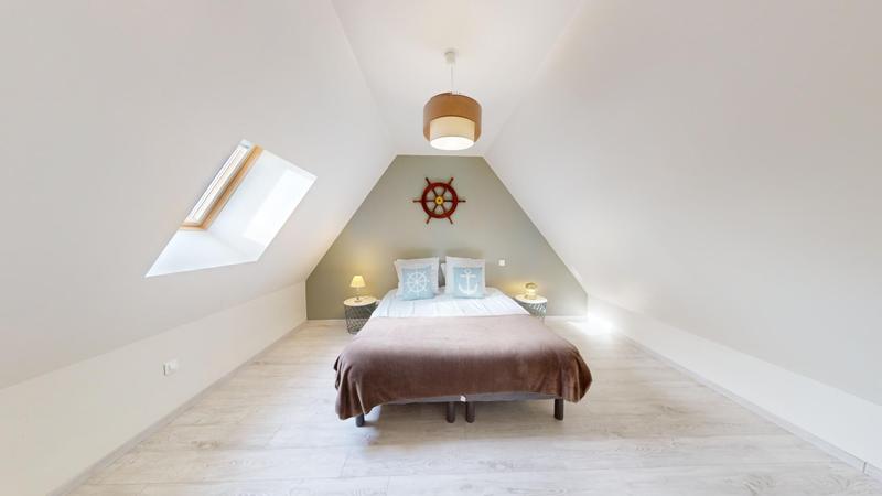 Maison - 350 m² - 17 pièces