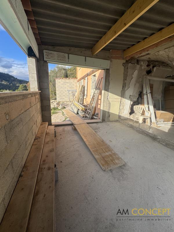 Appartement - 112 m² - 5 pièces