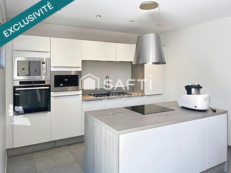 Maison - 95 m² - 5 pièces