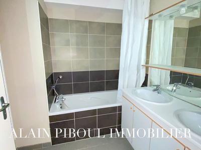 Maison traditionnelle - 108 m² - 5 pièces