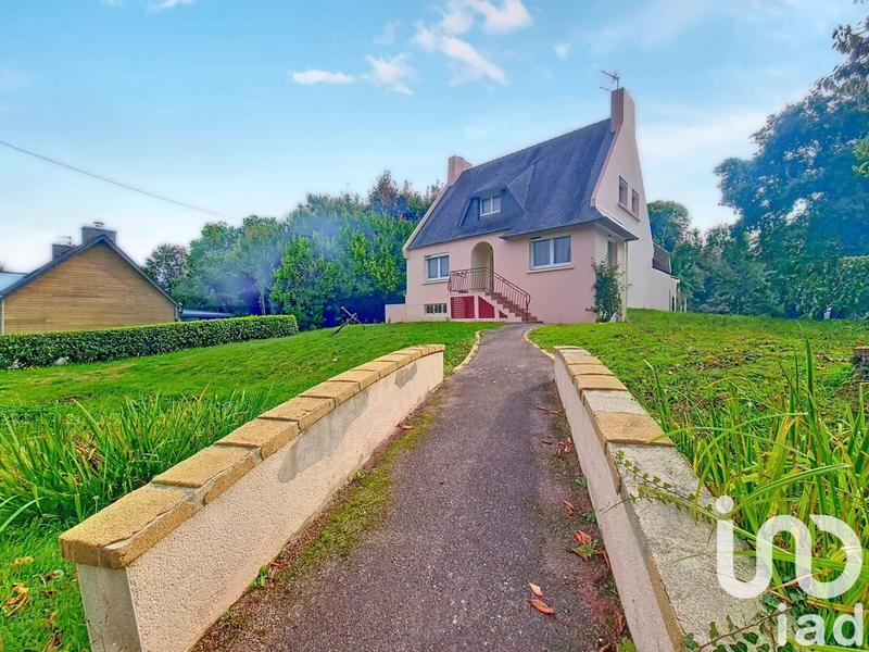 Maison - 163 m² - 7 pièces