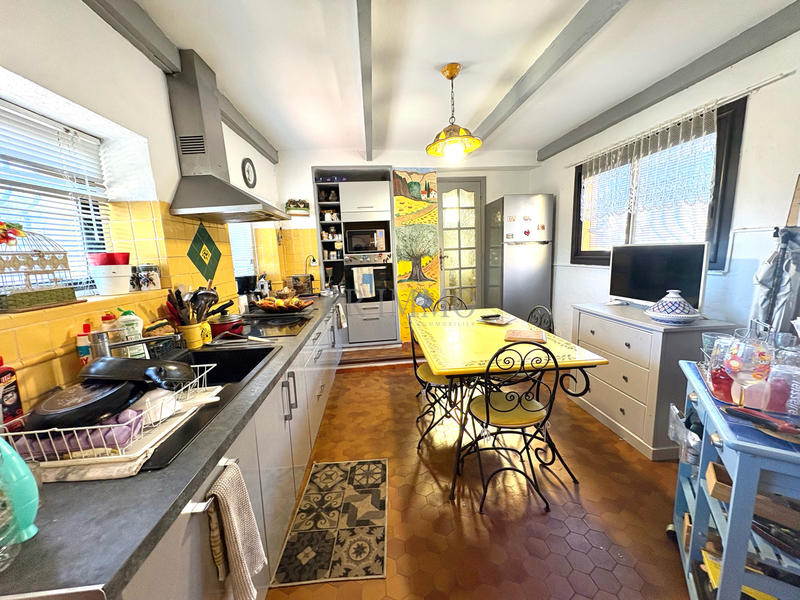 Villa - 167 m² - 8 pièces