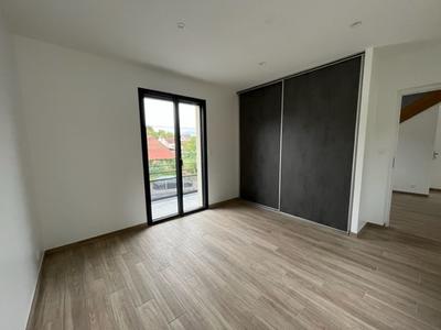 Maison - 164 m² - 4 pièces
