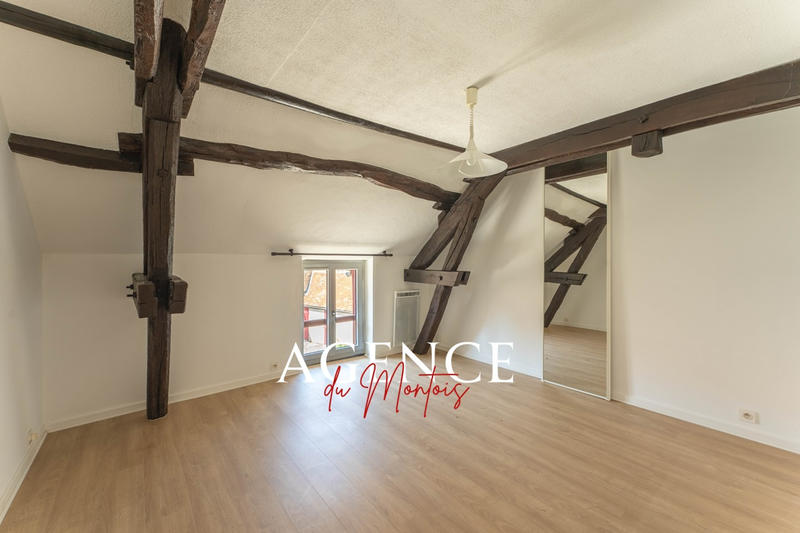 Maison - 175 m² - 6 pièces