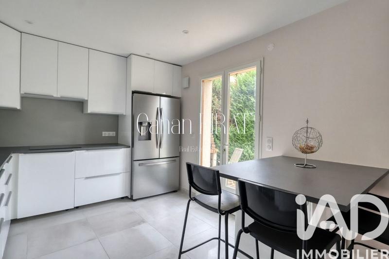 Maison de ville - 122 m² - 6 pièces