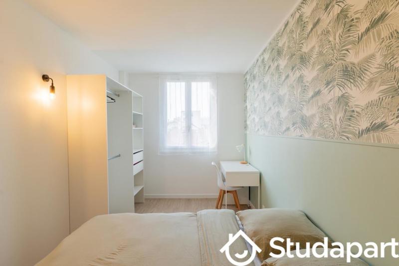 Chambre - 10 m² - 1 pièce