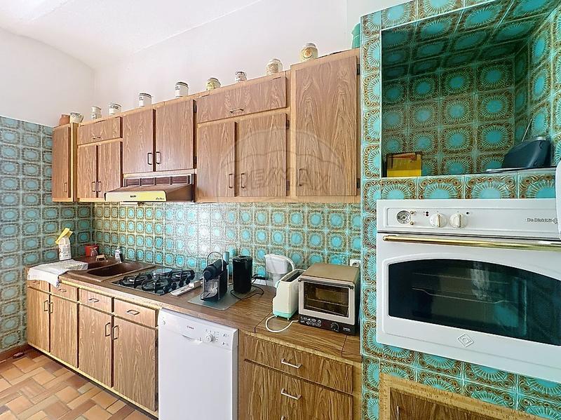 Maison - 243 m² - 9 pièces