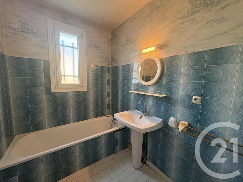 Maison - 74 m² - 4 pièces