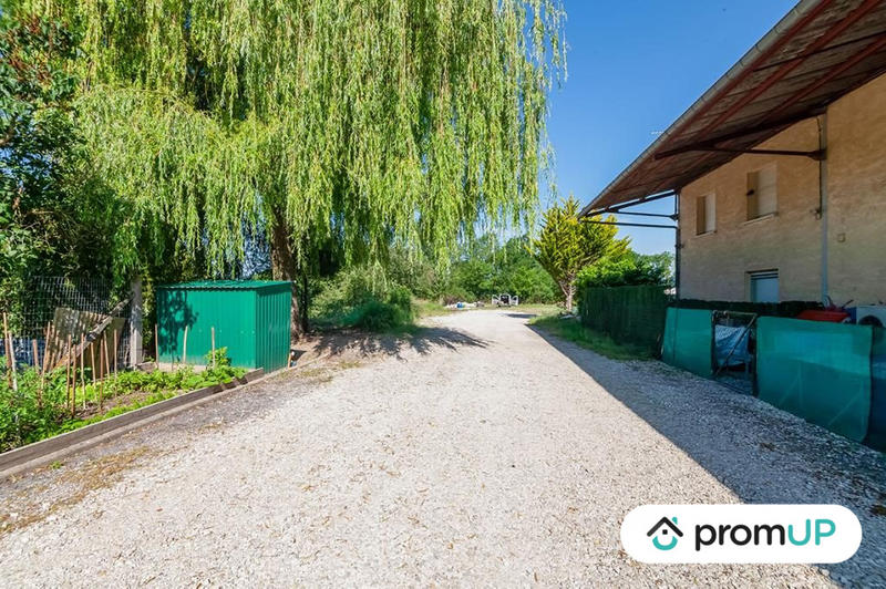 Immeuble - 1 023 m²