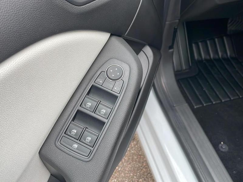 Renault Clio V E-Tech 140 - 21n Intens