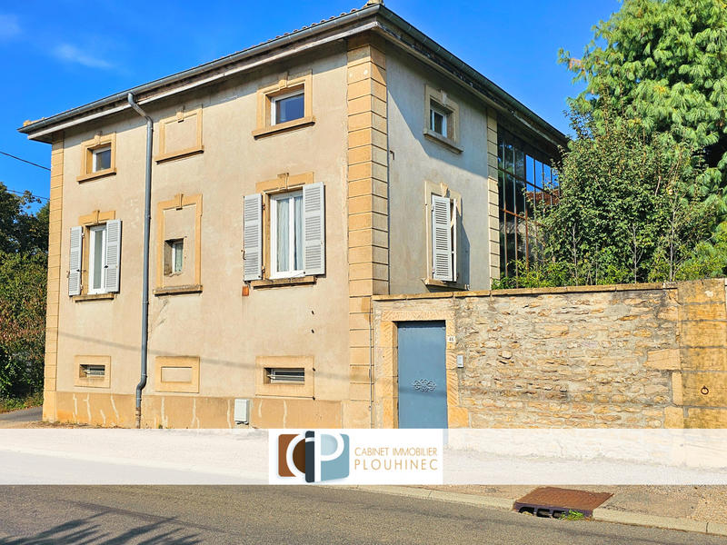 Maison - 180 m² - 5 pièces