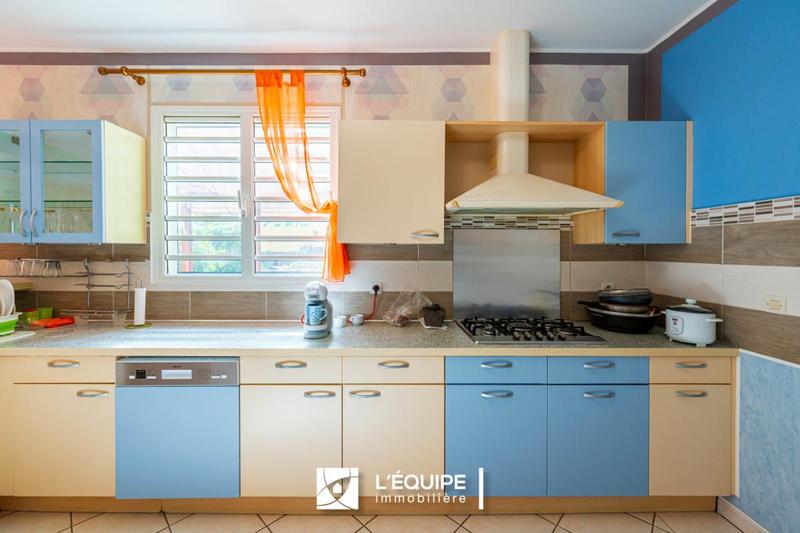 Villa - 187 m² - 6 pièces