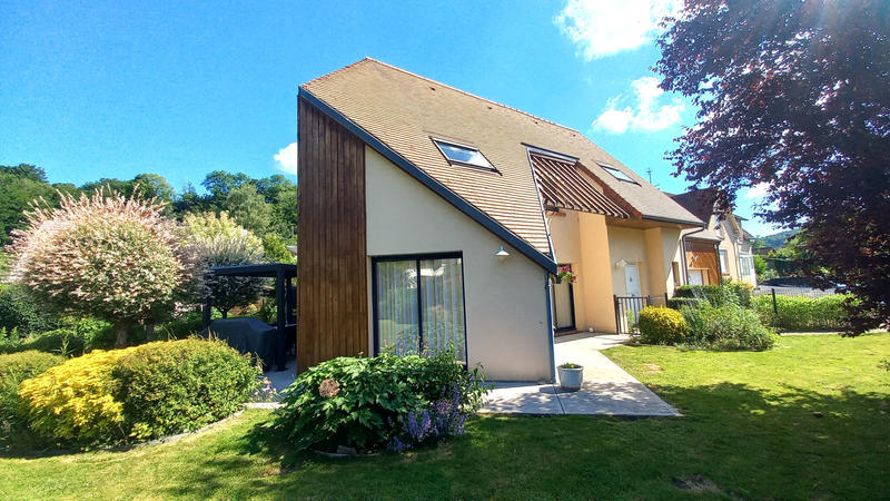 Maison - 170 m² - 7 pièces