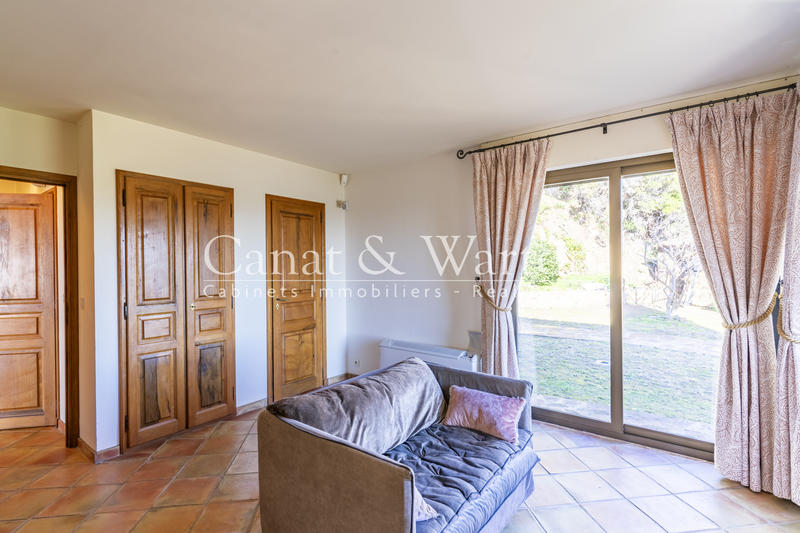 Villa - 175 m² - 6 pièces