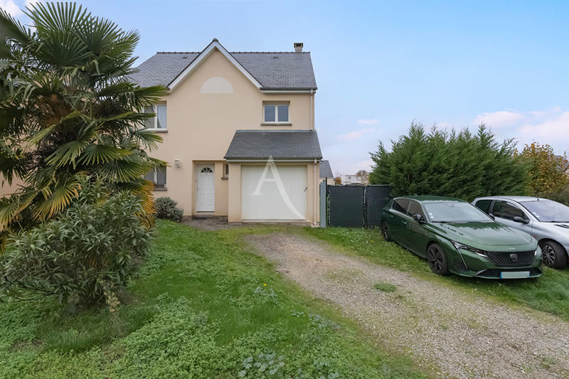 Maison - 96 m² - 6 pièces