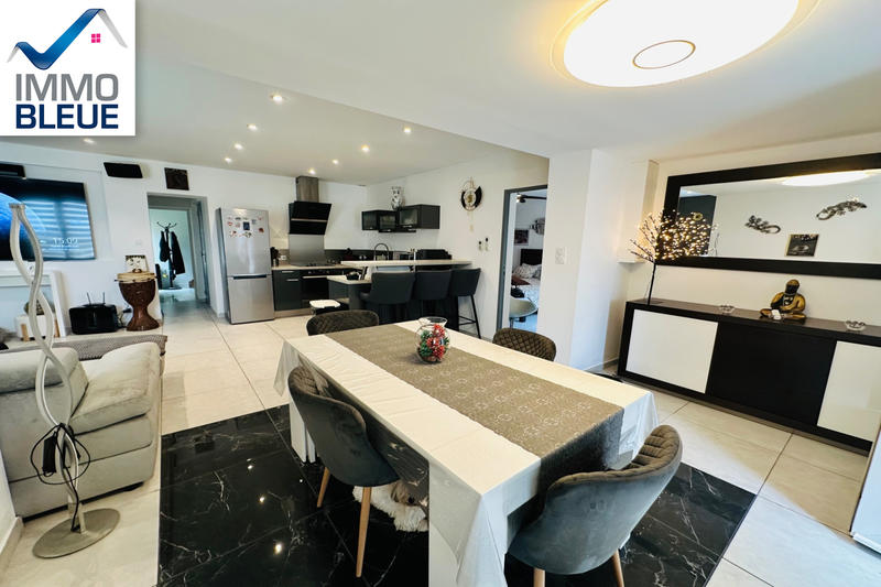 Maison - 100 m² - 4 pièces