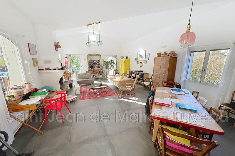 Bastide - 200 m² - 6 pièces