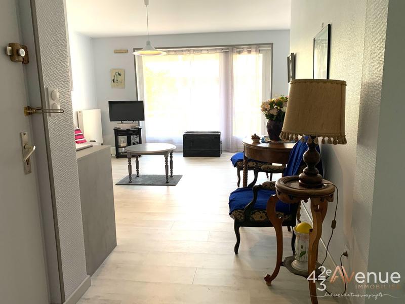 Appartement - 92 m² - 4 pièces