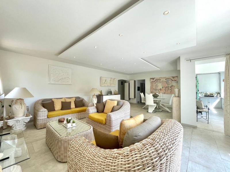 Villa - 120 m² - 4 pièces