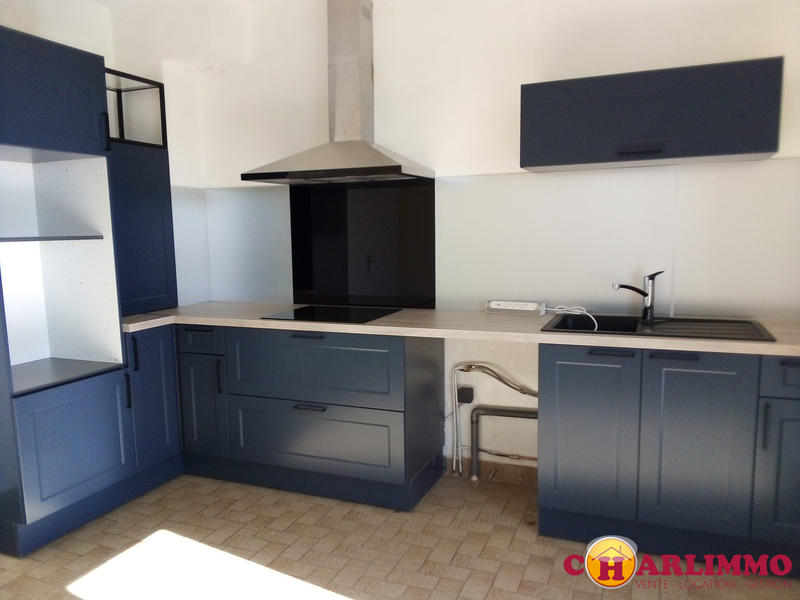 Maison traditionnelle - 147 m² - 4 pièces