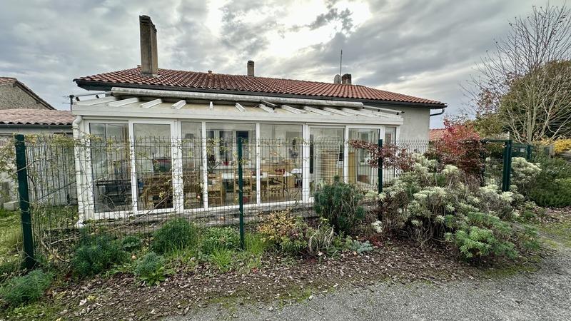 Maison - 98 m² - 4 pièces