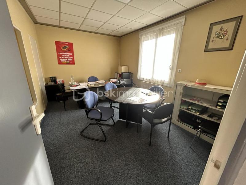 Maison - 181 m² - 5 pièces