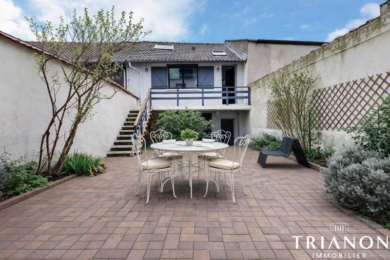 Maison - 168 m² - 6 pièces