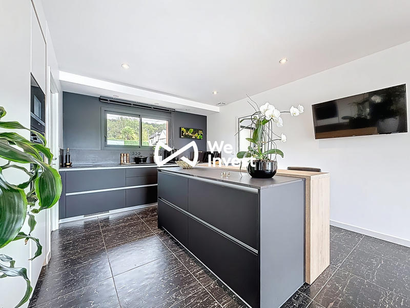 Villa - 190 m² - 5 pièces