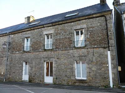Maison en pierre - 137 m² - 7 pièces