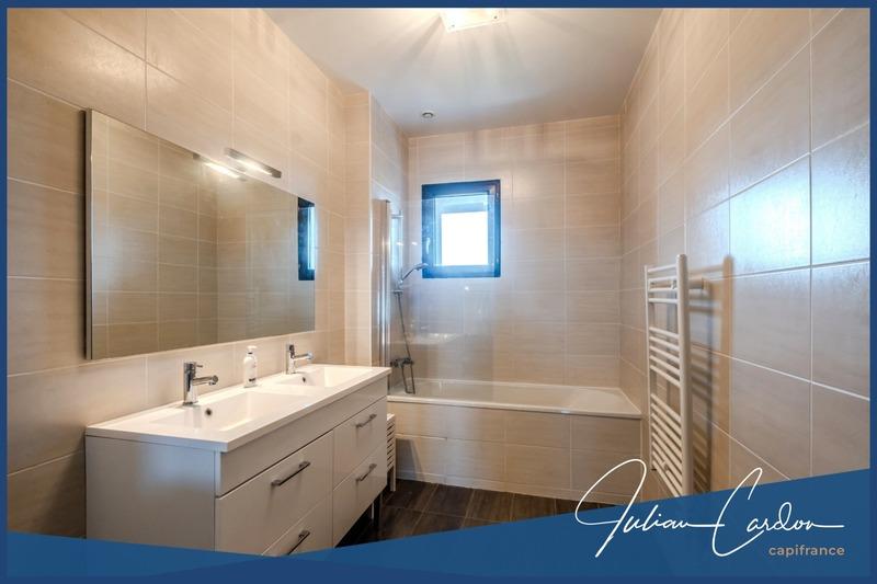 Maison - 121 m² - 5 pièces