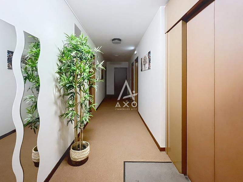 Appartement - 74 m² - 3 pièces