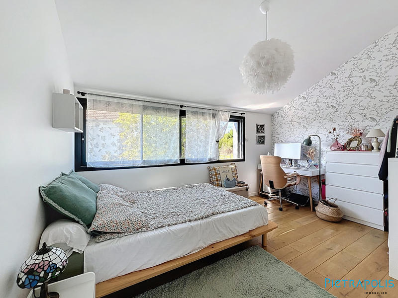 Maison contemporaine - 180 m² - 7 pièces