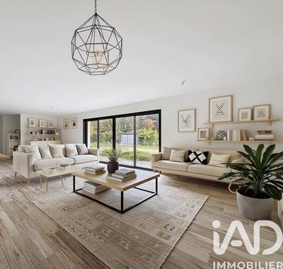 Maison - 146 m² - 5 pièces