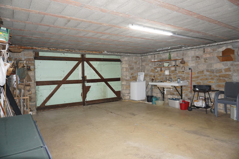 Maison - 200 m² - 8 pièces