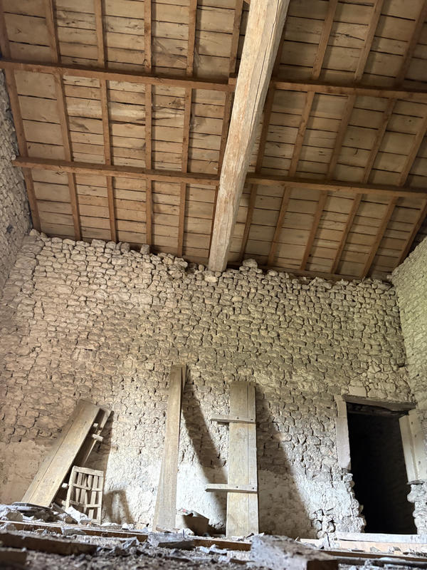 Maison - 200 m² - 3 pièces