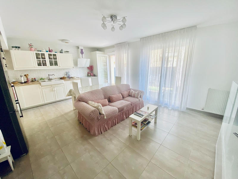 Maison - 86 m² - 4 pièces