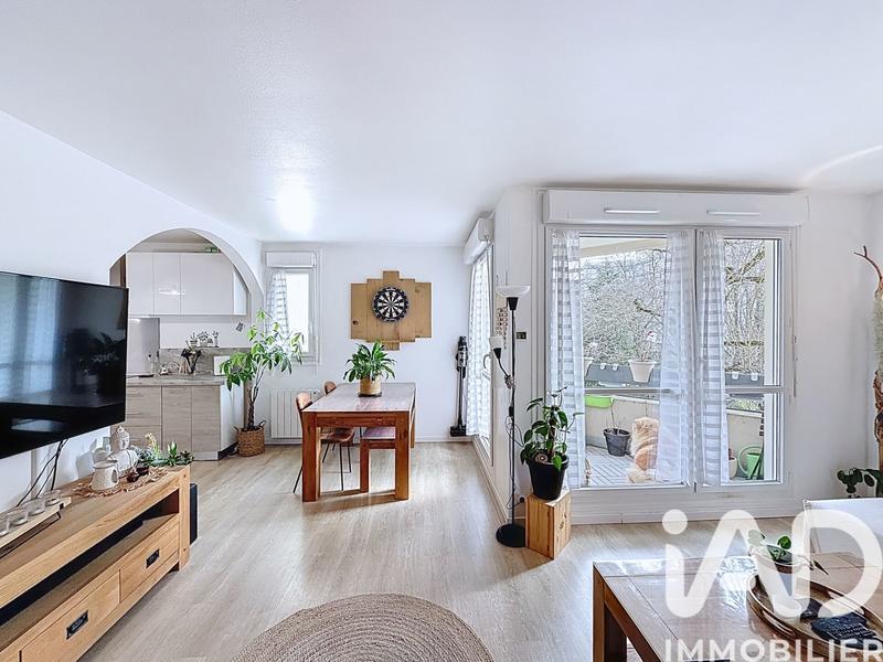 Appartement - 81 m² - 4 pièces