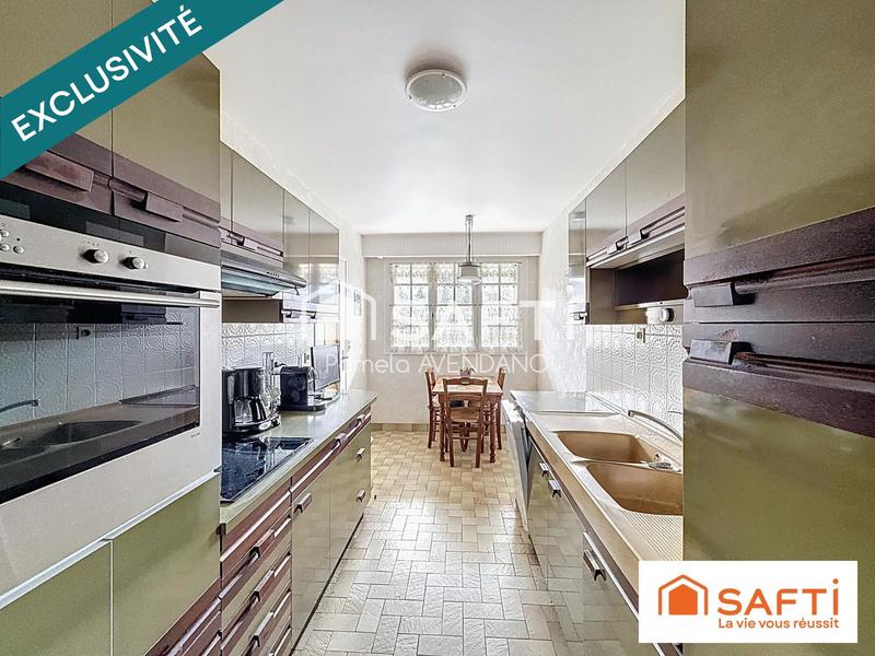 Maison - 174 m² - 8 pièces