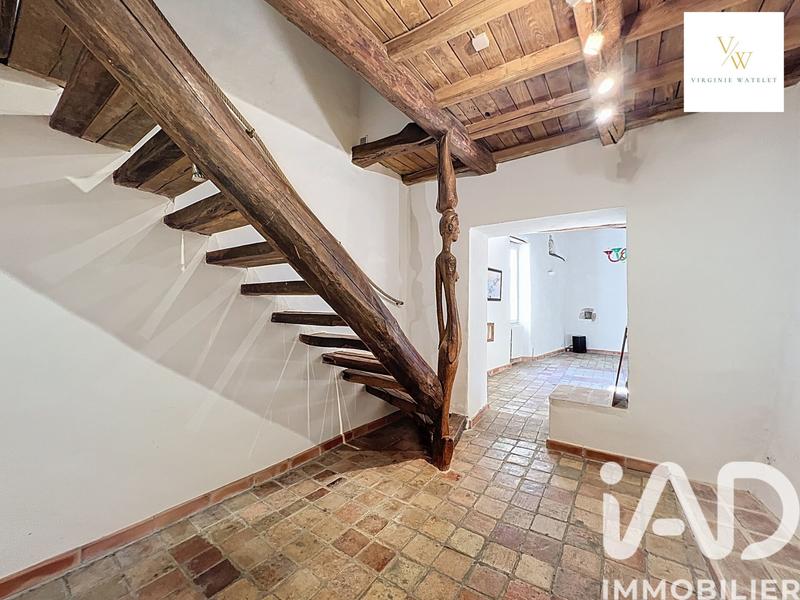 Maison - 199 m² - 9 pièces