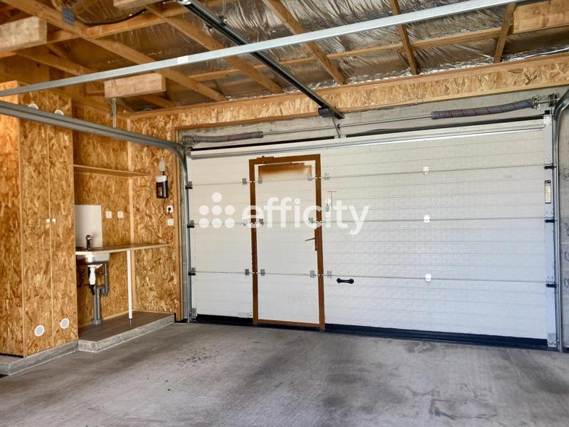 Maison - 111 m² - 5 pièces