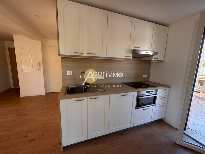 Appartement - 60 m² - 3 pièces