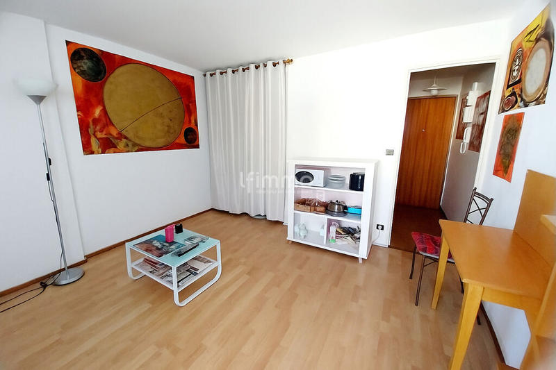 Studio - 21 m² - 1 pièce